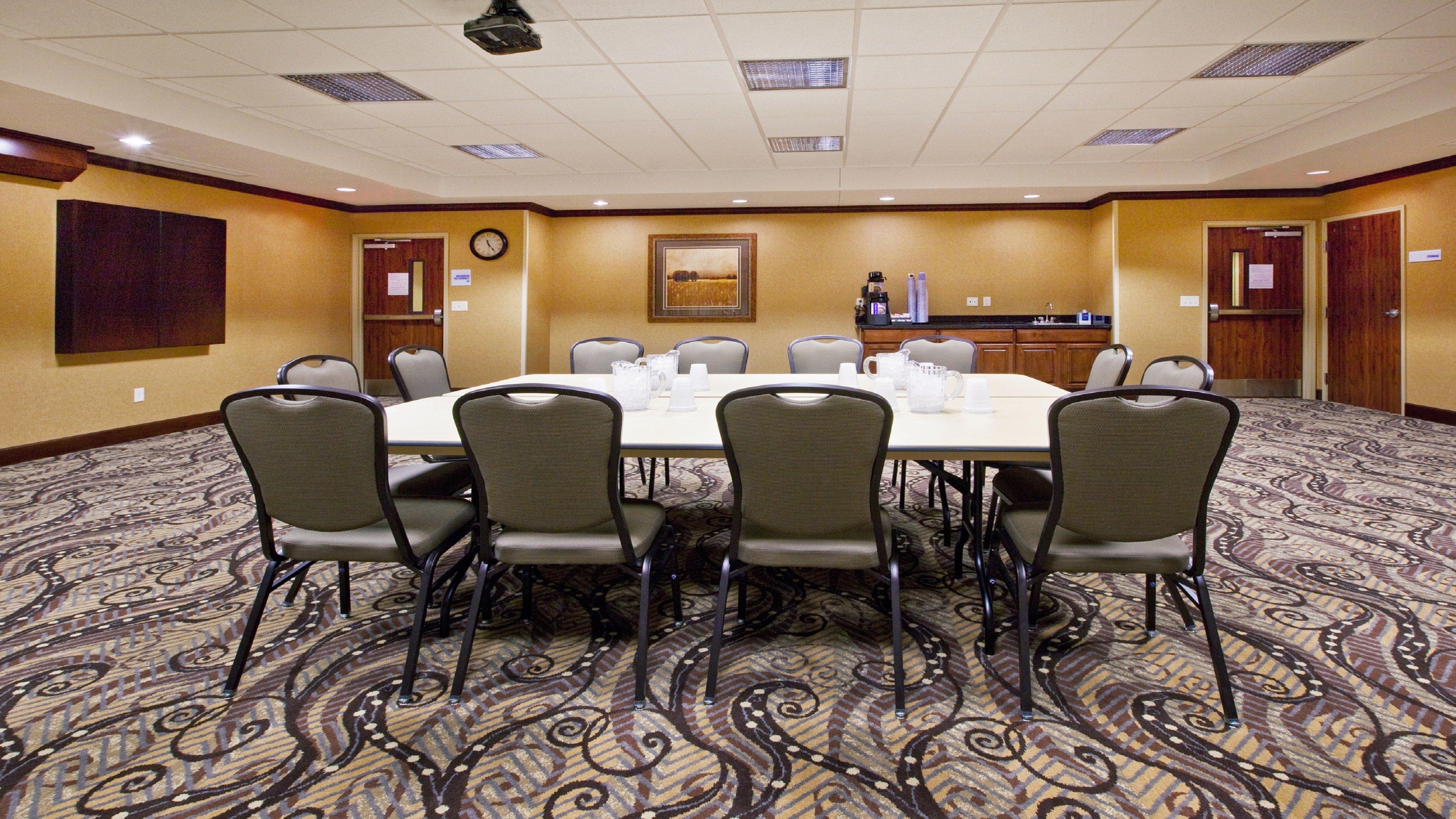 Hotel Express & Southwest By Ihg Sioux Falls